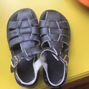 Sun San saltwater sandals size 10- dark brown